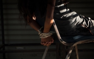 Salió del penal hace un mes y fue acusado de atar y violar a una joven