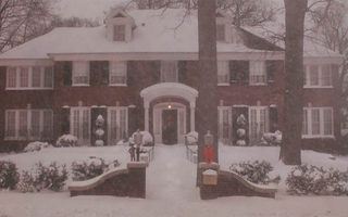 Vendieron la icónica casa donde se grabó la película de Mi Pobre Angelito