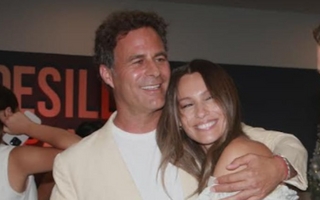 Pampita y su novio en un sanatorio de Punta del Este: ¿embarazo o salud?