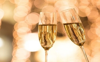 Cinco rituales de Año Nuevo para atraer dinero y abundancia en 2026