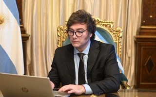 Desde Olivos, Milei supervisa el tratamiento del Presupuesto en el Senado