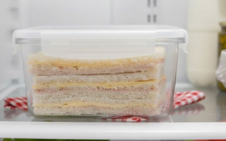 Cuánto duran los sándwiches de miga en la heladera: consejos para conservarlos