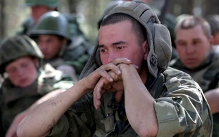 Rusia y Ucrania intercambian unos 5.000 prisioneros y cadáveres